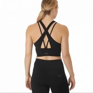 Outdoor Research Woman’s Vantage Crop Sports Top